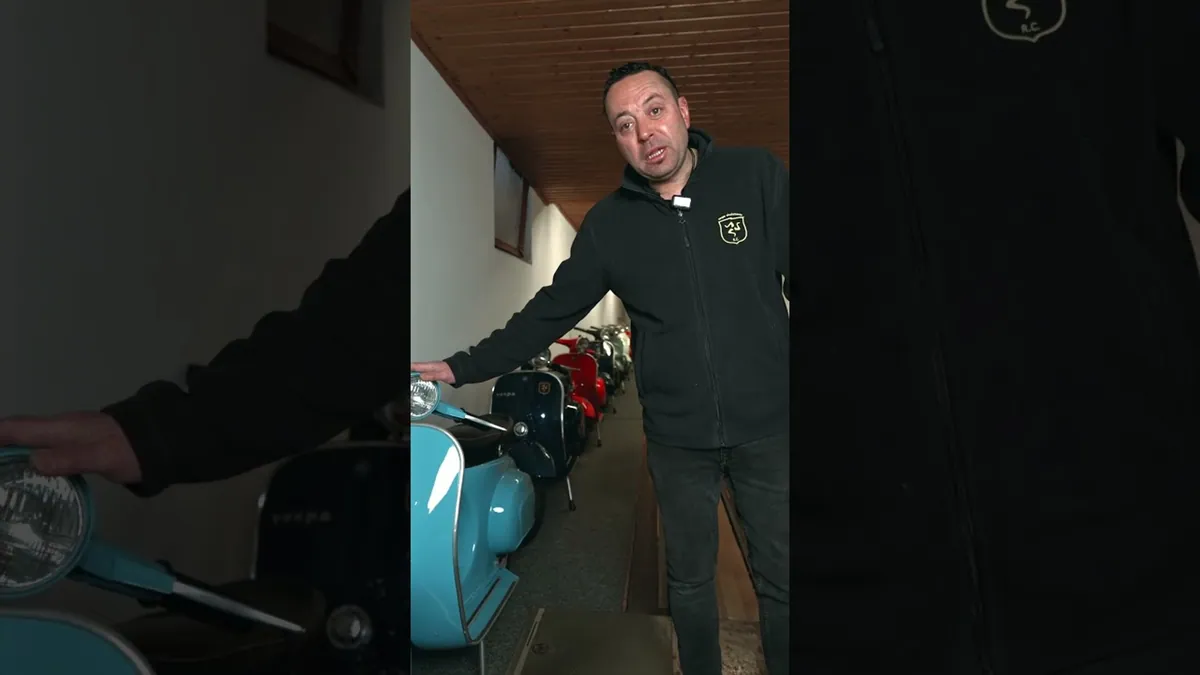Rundgang durch den Vespa Showroom